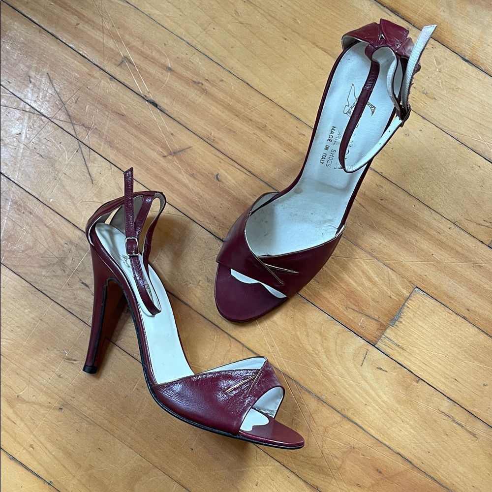 Vintage leather made in Italy Burgundy High Heels